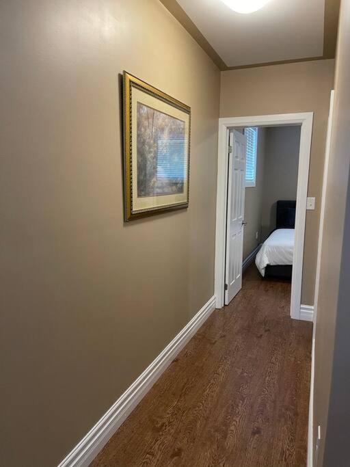 Cozy 2 Bedroom Home In Chatham - Left Side Exterior foto